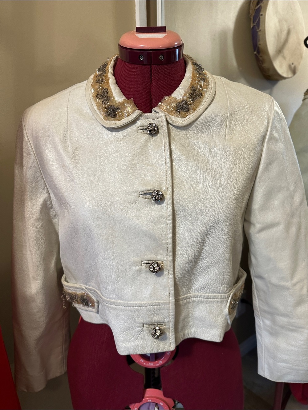 Vintage White Embellished Collar Leather Jacket